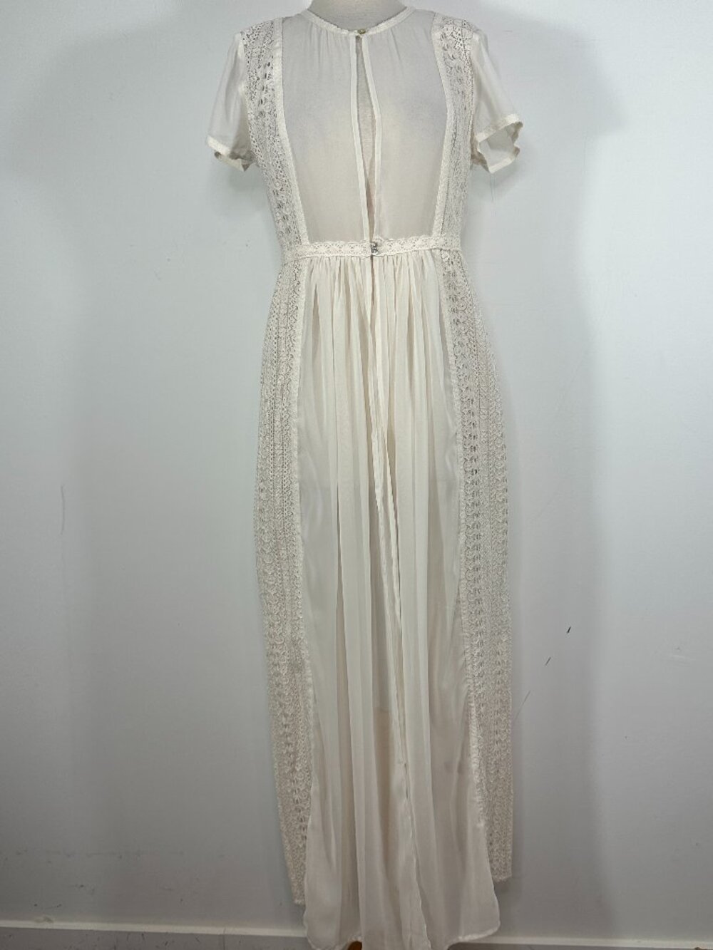 Lauren Conrad Runway Dress Gown Sheer Ivory Long Nightgown Great Lace Size 12